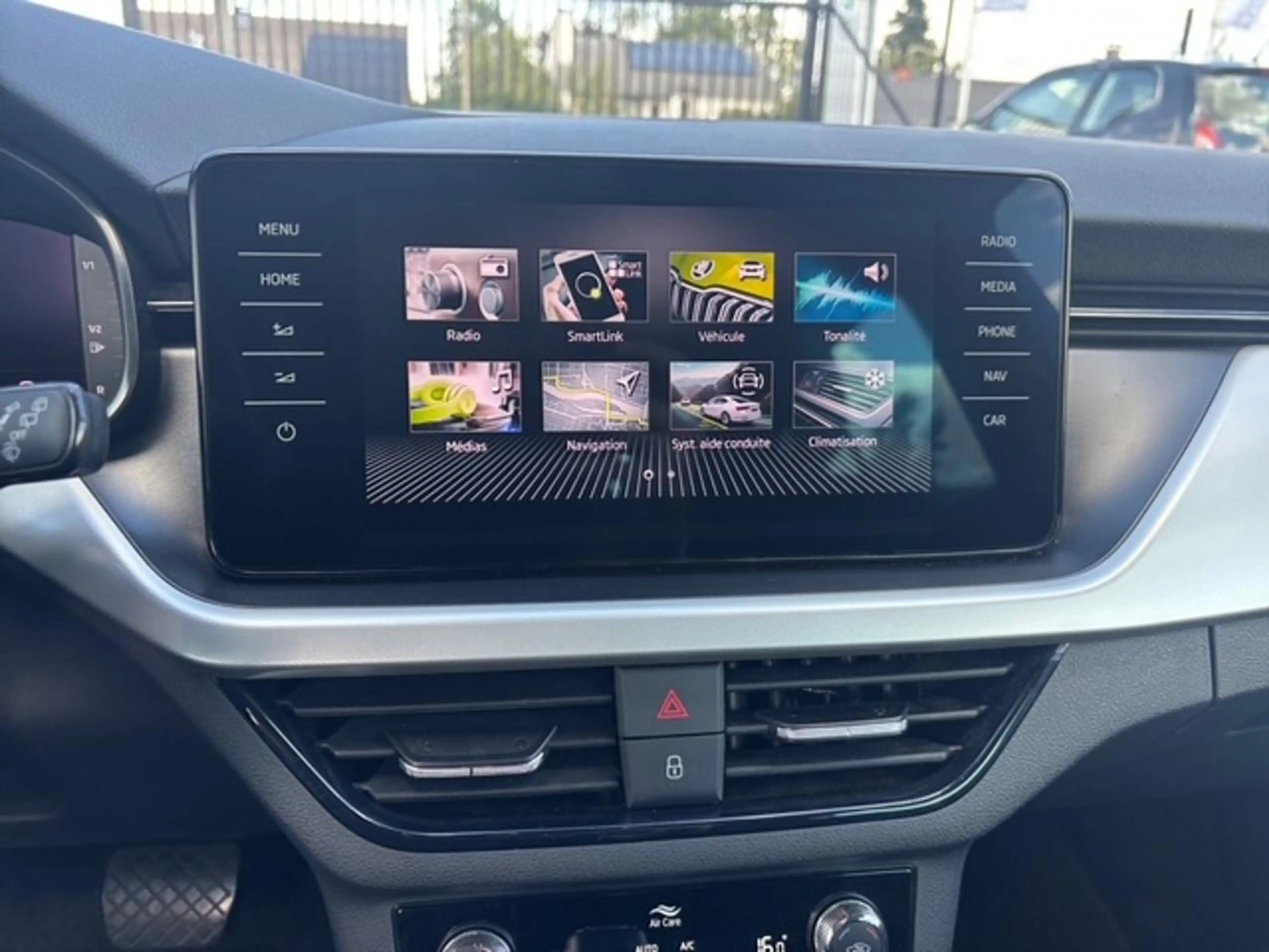 Skoda Scala 1.0 TSI Clever DSG — photo 9
