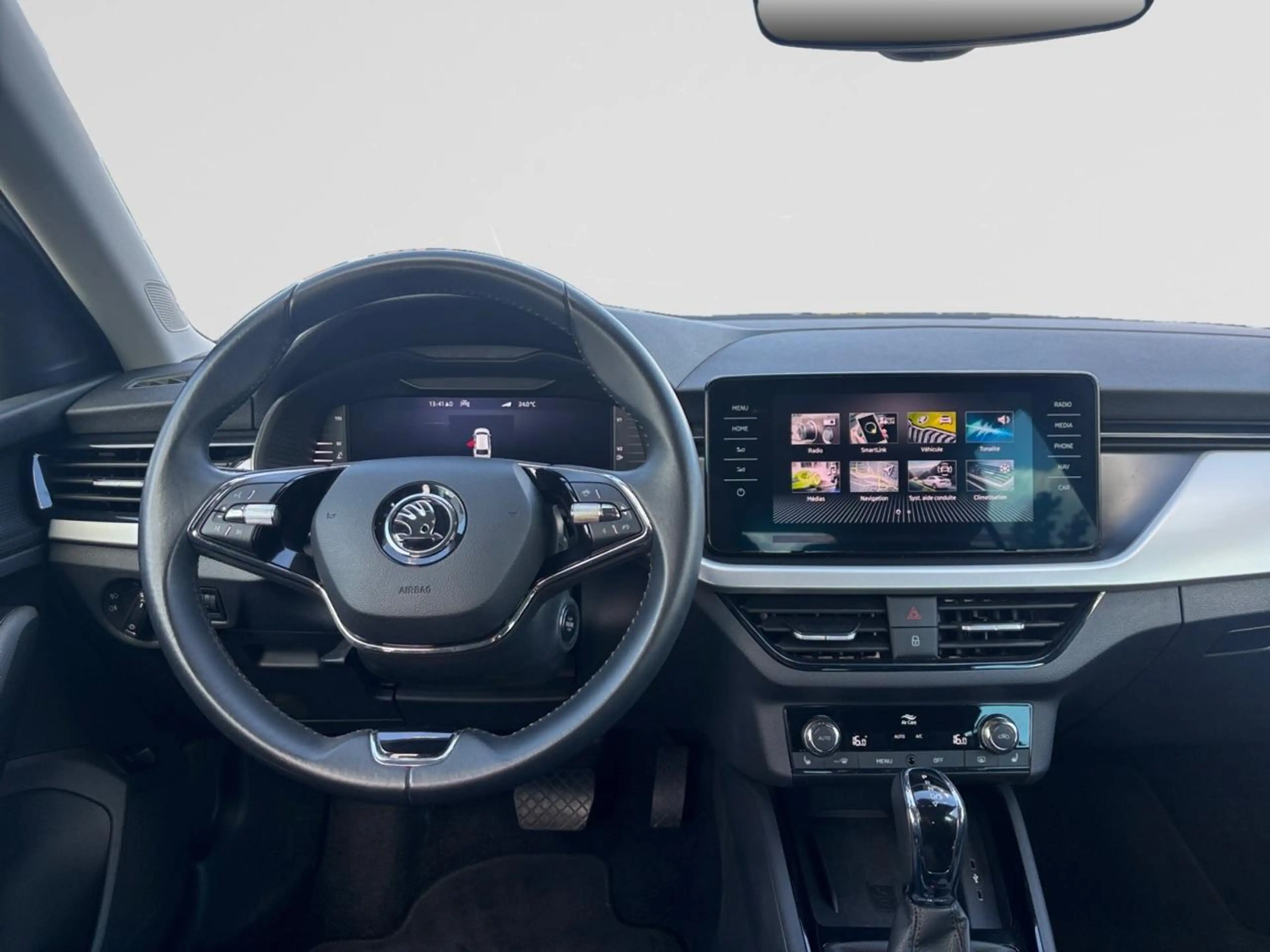 Skoda Scala 1.0 TSI Clever DSG — photo 8