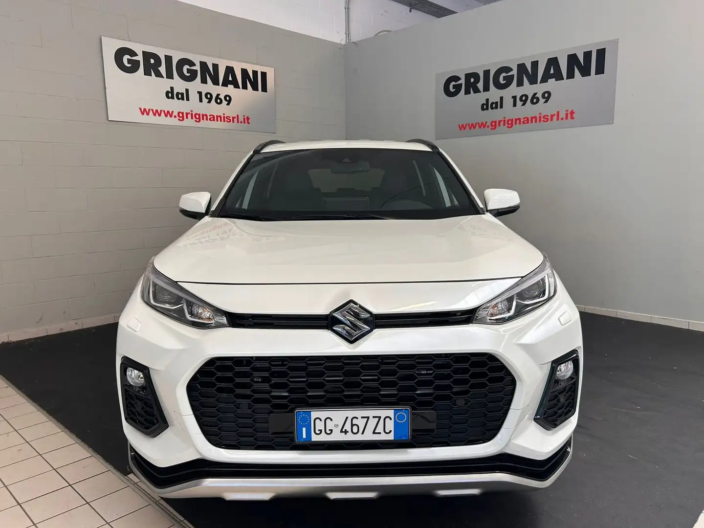 Suzuki Across 2.5 Plug-in Hybrid E-CVT 4WD Top Bianco - 2