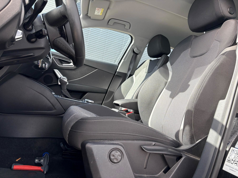 Audi Q2 35 TFSI Advanced edition — photo 11
