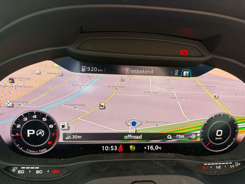 Audi Q2 35 TFSI Advanced edition — photo 15