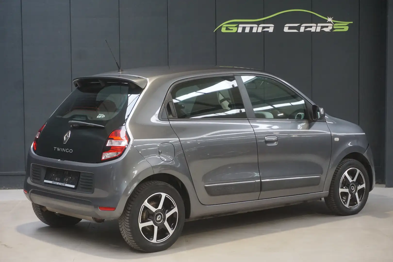 Renault Twingo TCe 90 EDC Intens Benzine Auto.-Airco-Garantie Grijs - 2