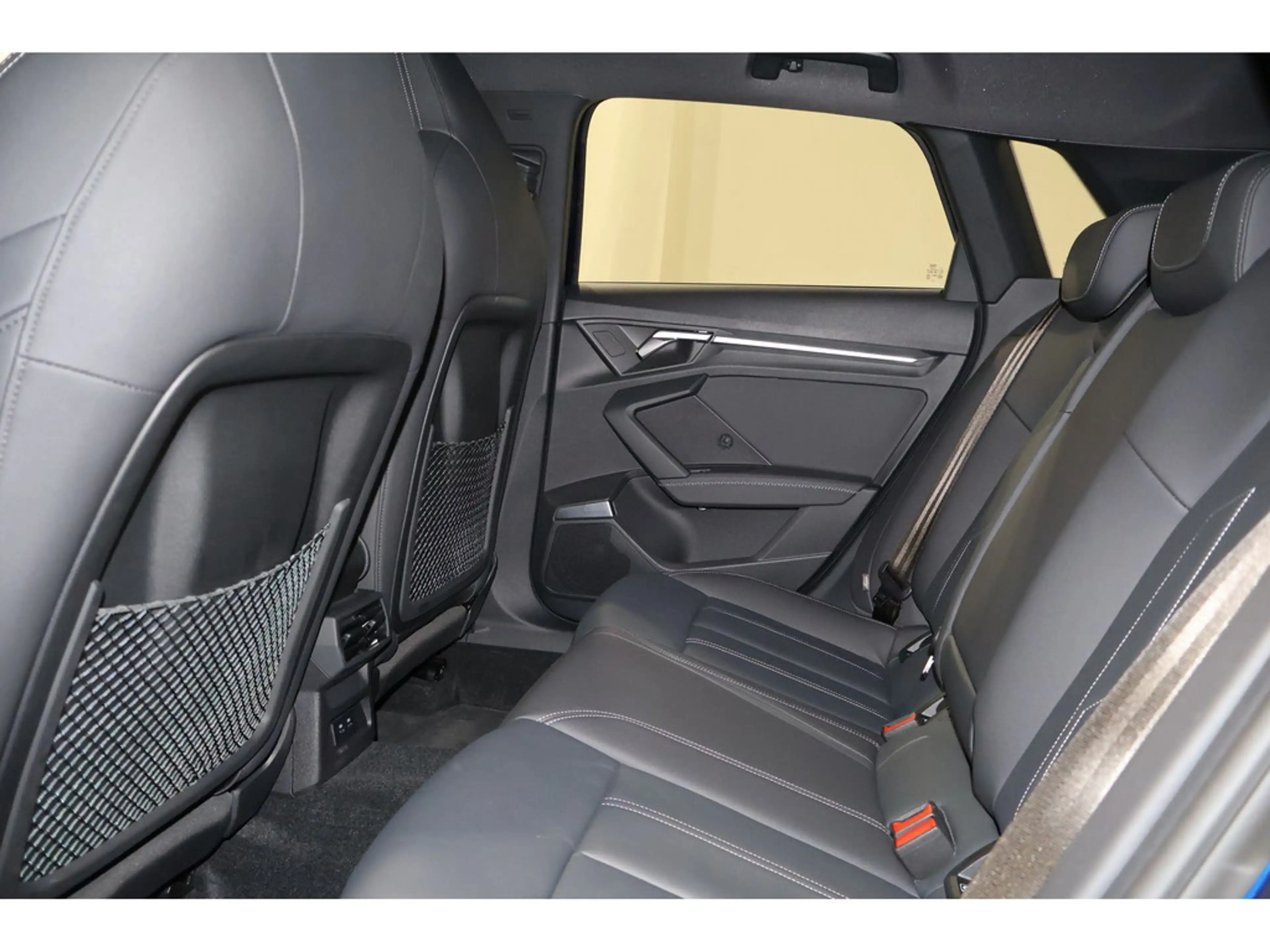 Audi S3 Sportback 2.0 TFSI quattro B&O*SH*LED — photo 13