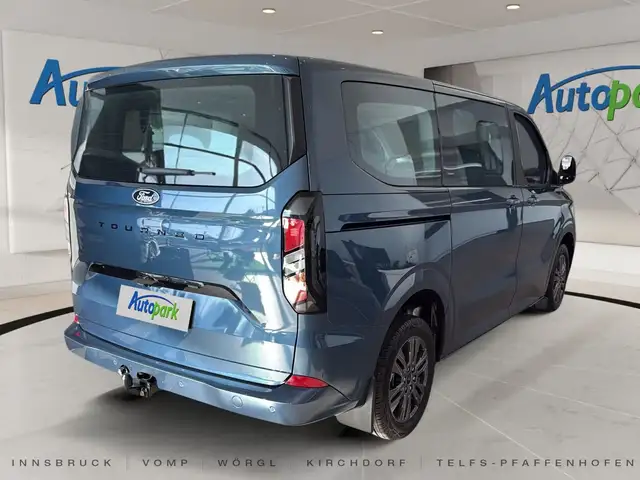 Ford Tourneo Custom Limited 320 L1 Titanium FWD Ansicht 8