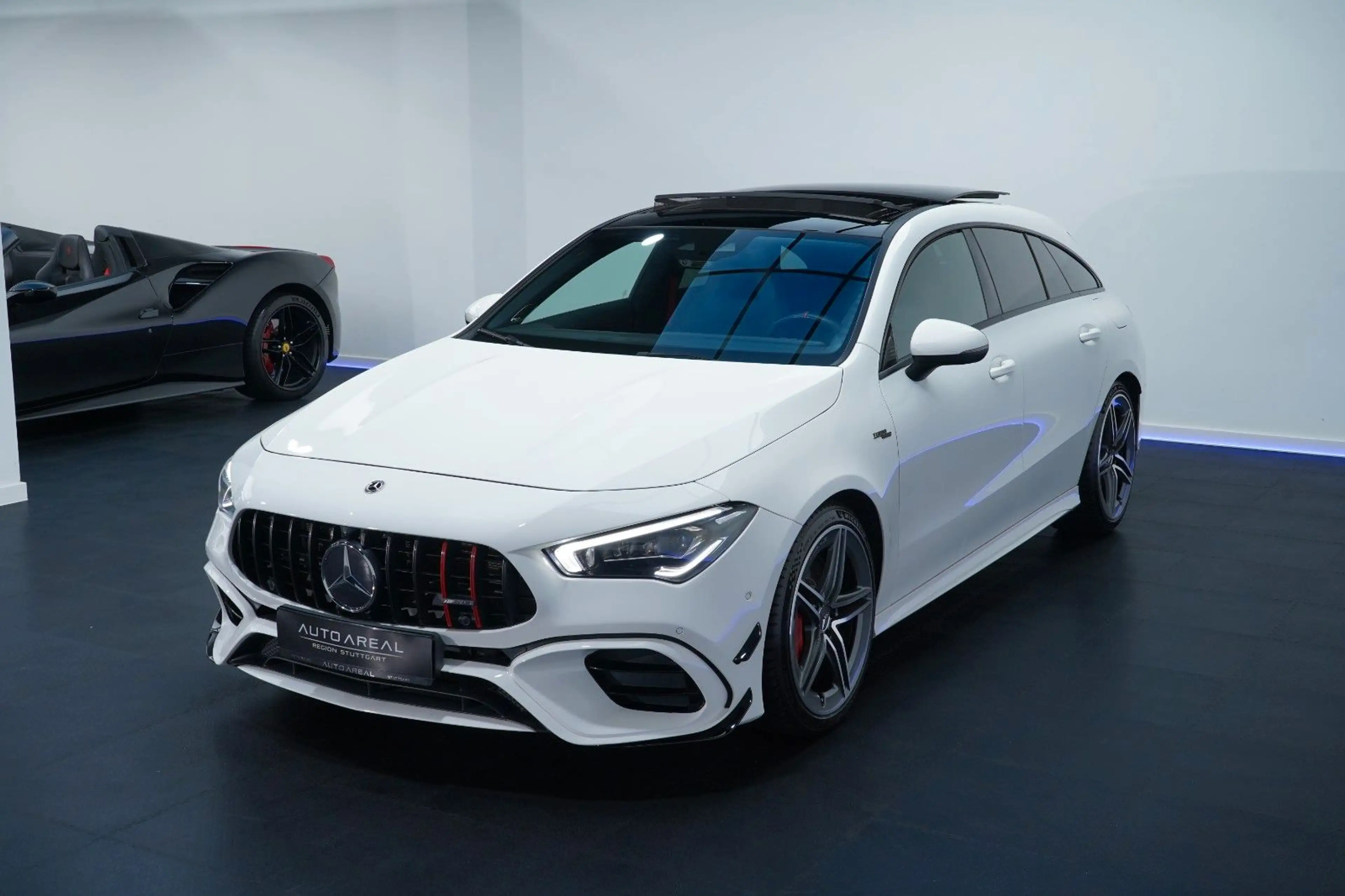 Mercedes-Benz CLA 45 AMG 8G/LED/PANO/KAM/AMBIEN — photo 6