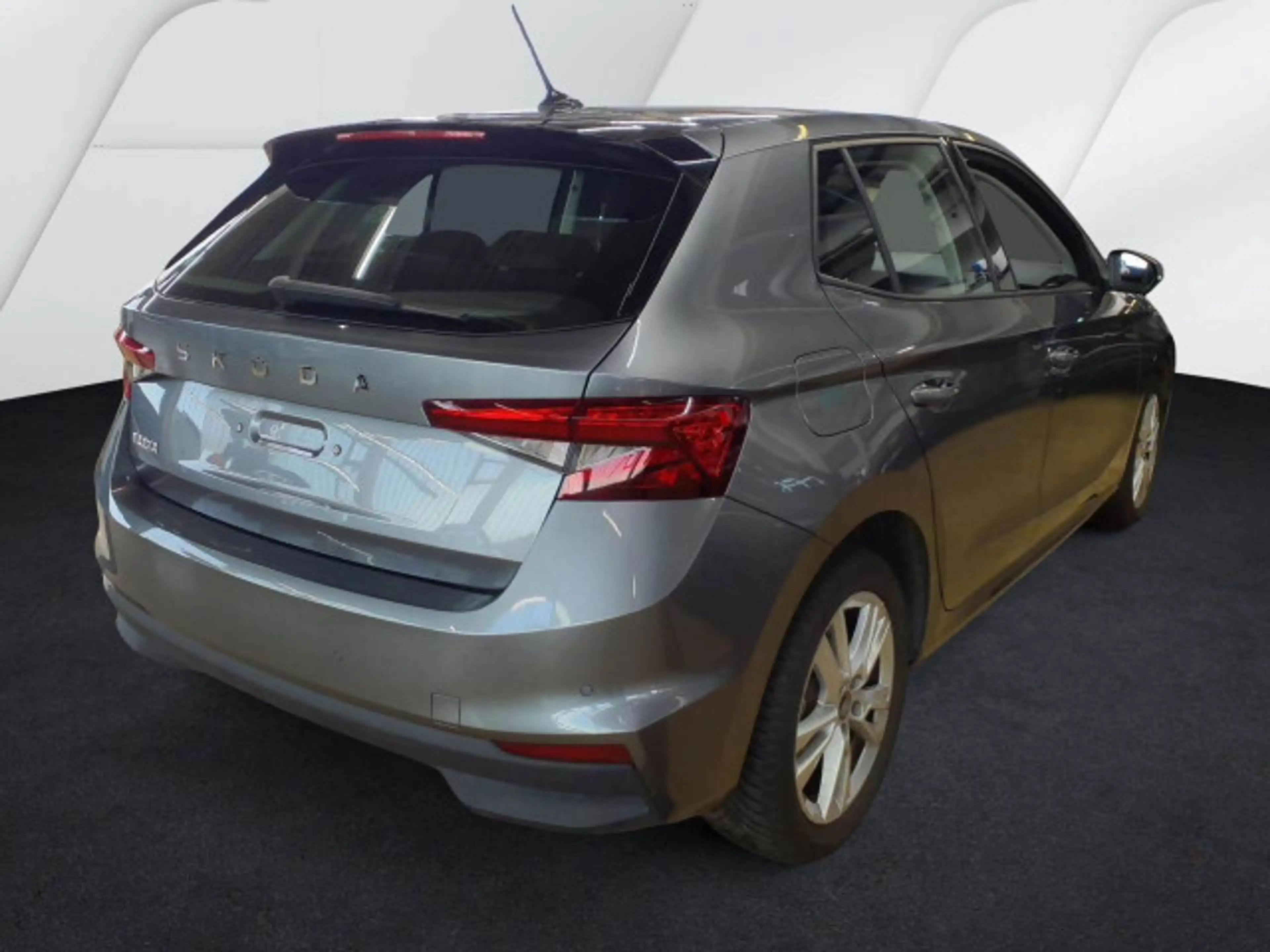 Skoda Fabia 1.5 TSI Selection LED PDC Sitzhiezung — photo 3