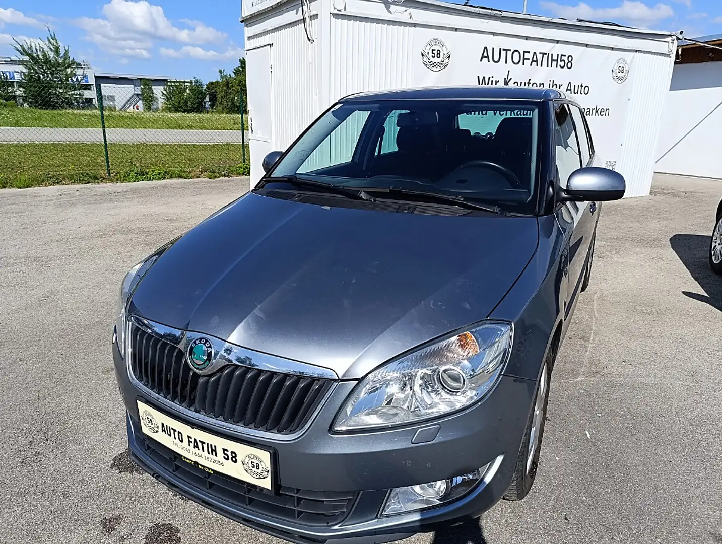 Skoda Fabia Combi Ambition Elegance 1,6 TDI DPF Grau - 2