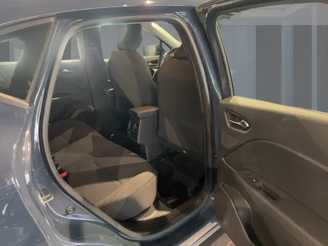 Renault Captur view 9
