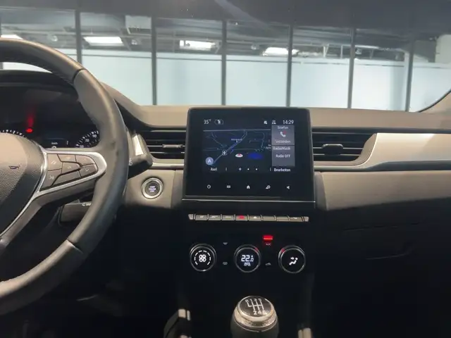 Renault Captur view 12