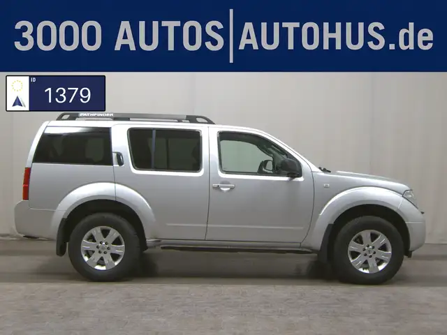 Nissan Pathfinder 2.5 DCI 7-Sitze Navi