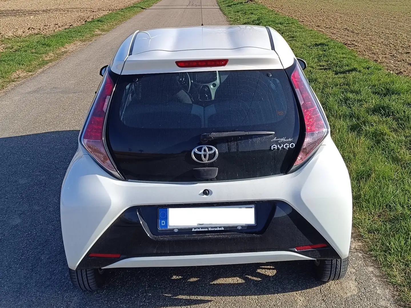 Toyota Aygo Aygo x-clusiv Weiß - 2