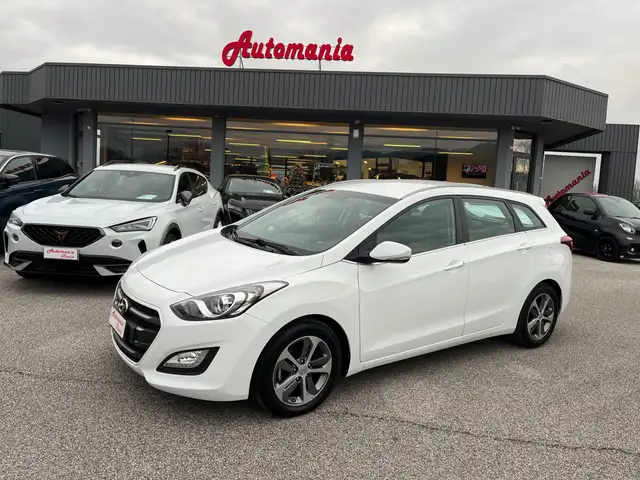 Hyundai i30 i30 SW  COMFORT 1.6 crdi 110cv