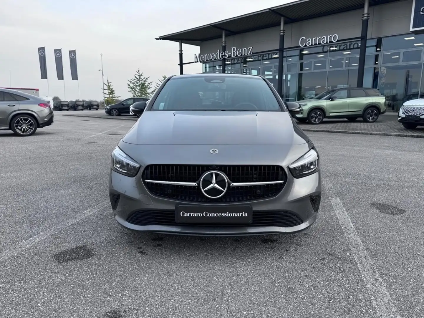 Mercedes-Benz B 180 d Grigio - 2