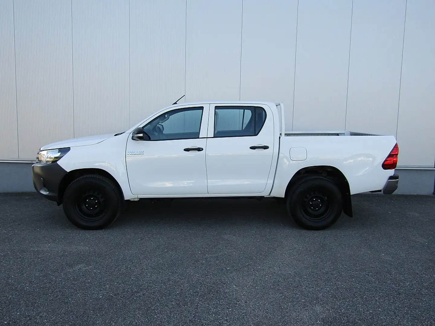 Toyota Hilux Double Cab 4x4 Pick Up Blanc - 2