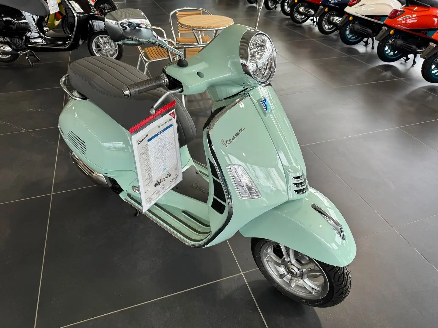 Vespa GTS 125 E5+ ABS sofort verfügbar Euro 5+ Zielony - 2