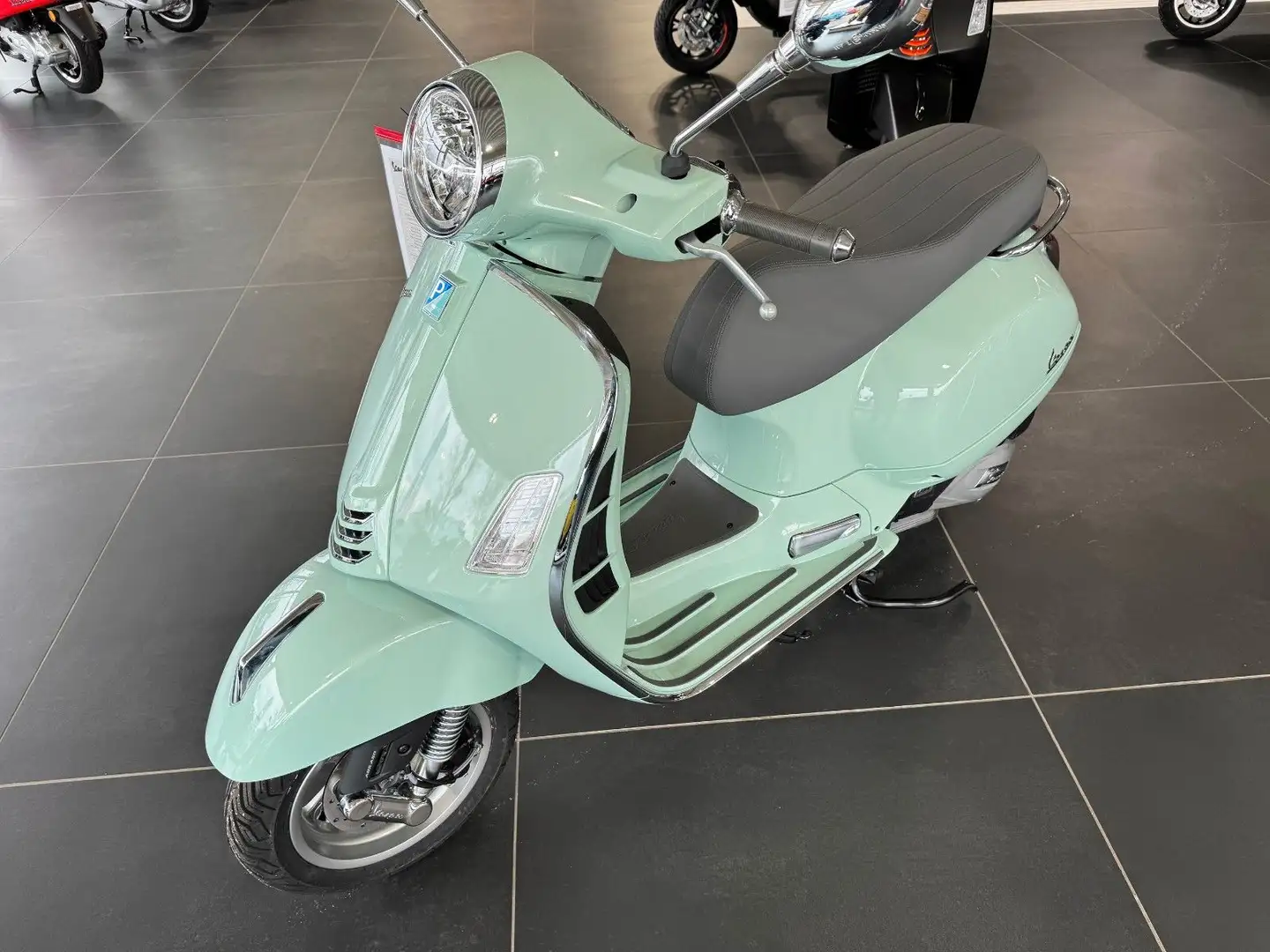 Vespa GTS 125 E5+ ABS sofort verfügbar Euro 5+ Zielony - 1