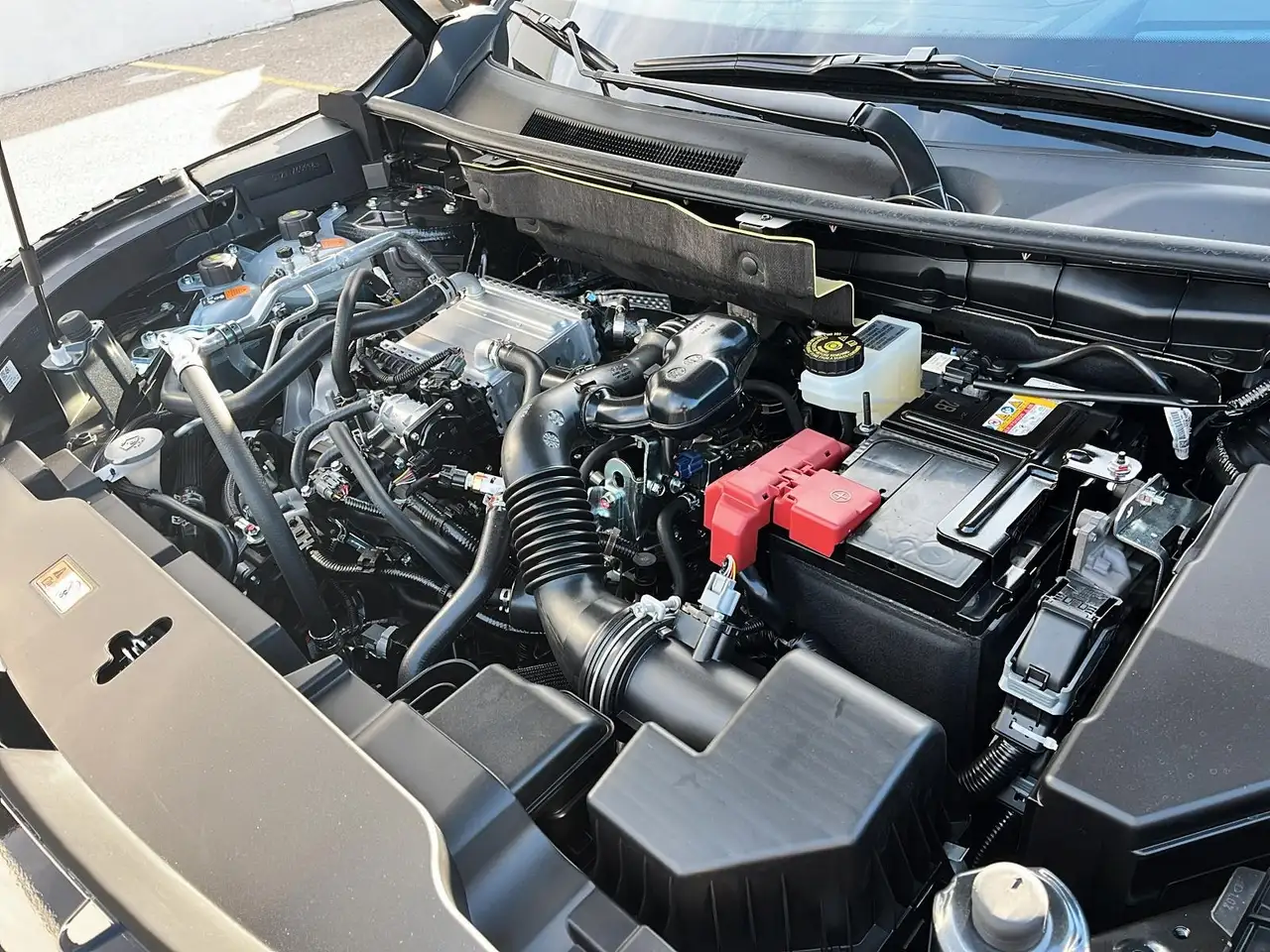 Mitsubishi Outlander снимка Mitsubishi Outlander