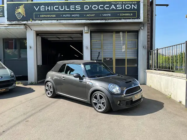 MINI Cooper SD Cabrio 🌸 PROMO PRINTEMPS : MINI COOPER SD CABRIOLET – LE PLAISIR AU SOLEIL ! ☀️