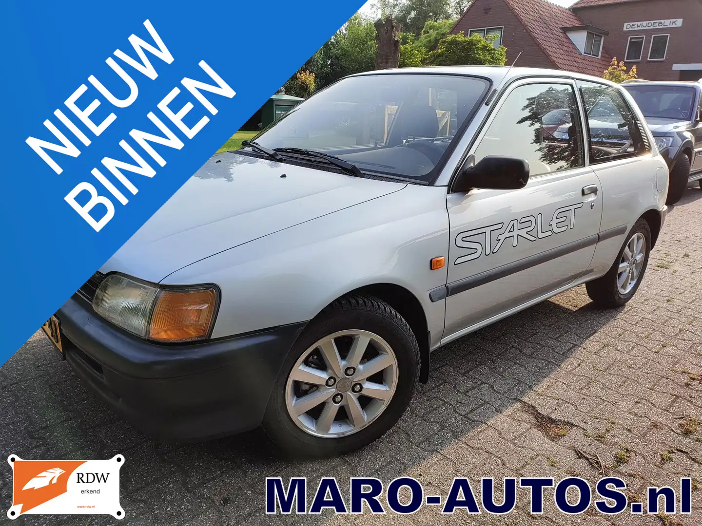 Toyota Starlet 1.3i-12V Comfort AUTOMAAT + ST.BEKR.! DISTRIBUTIE siva - 1