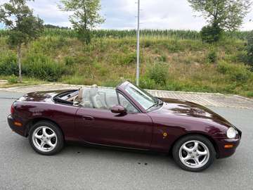 MX-5 1,6i Elegance