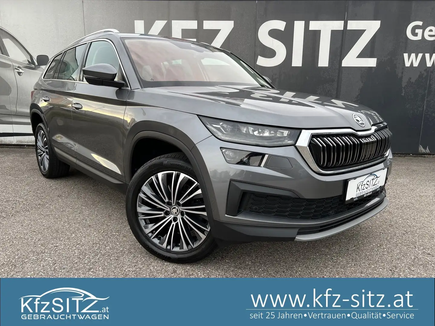 Skoda Kodiaq 2,0 TDI Style DSG | 7SITZE Grau - 1