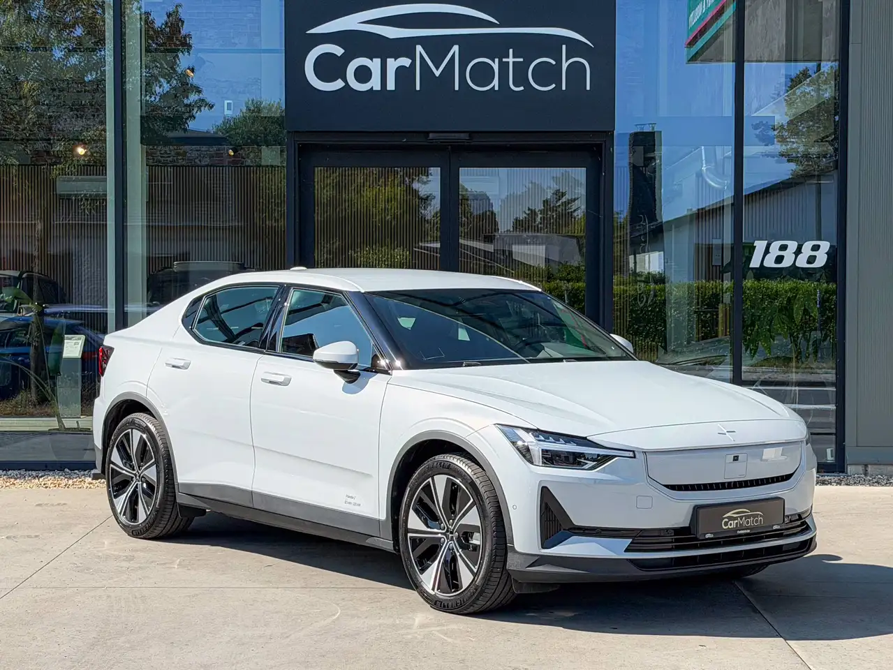 Polestar 2 2024