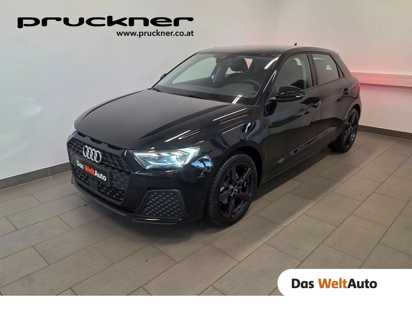 Audi A1 30 TFSI intense Schwarz - 1