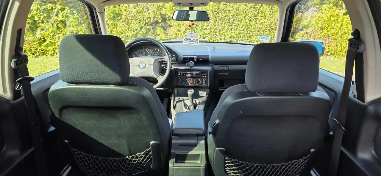 BMW 316i Compact, foto 11