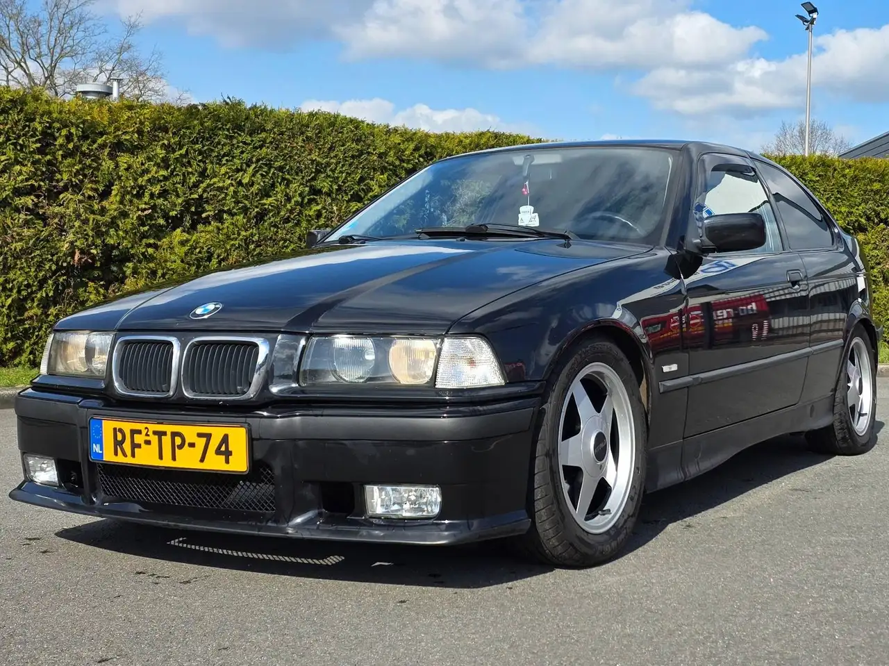 BMW 316i Compact, foto 1