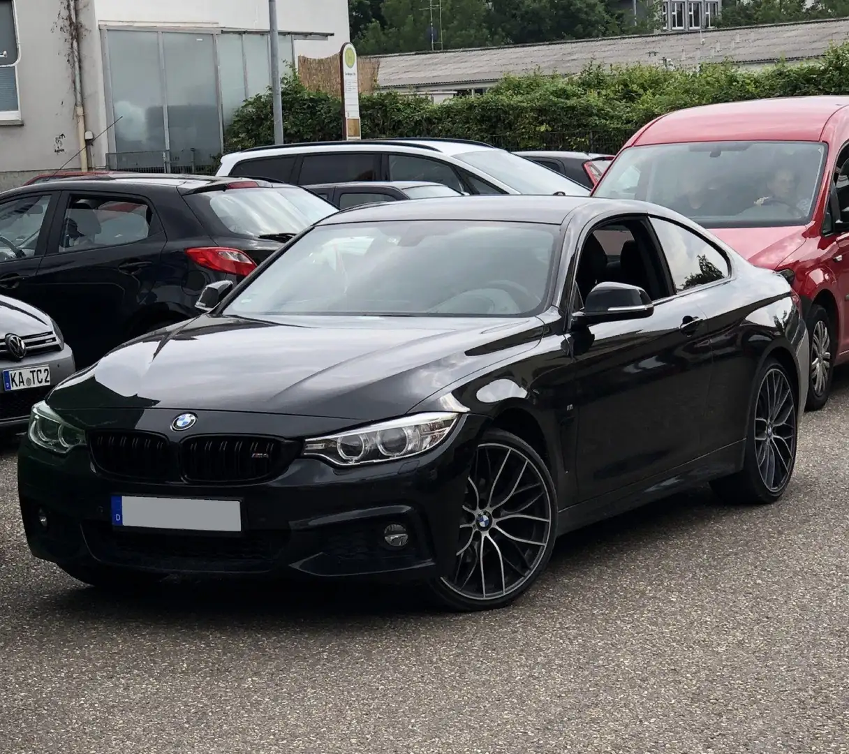BMW 428 428i Coupe xDrive Aut. & M Paket Чорний - 1