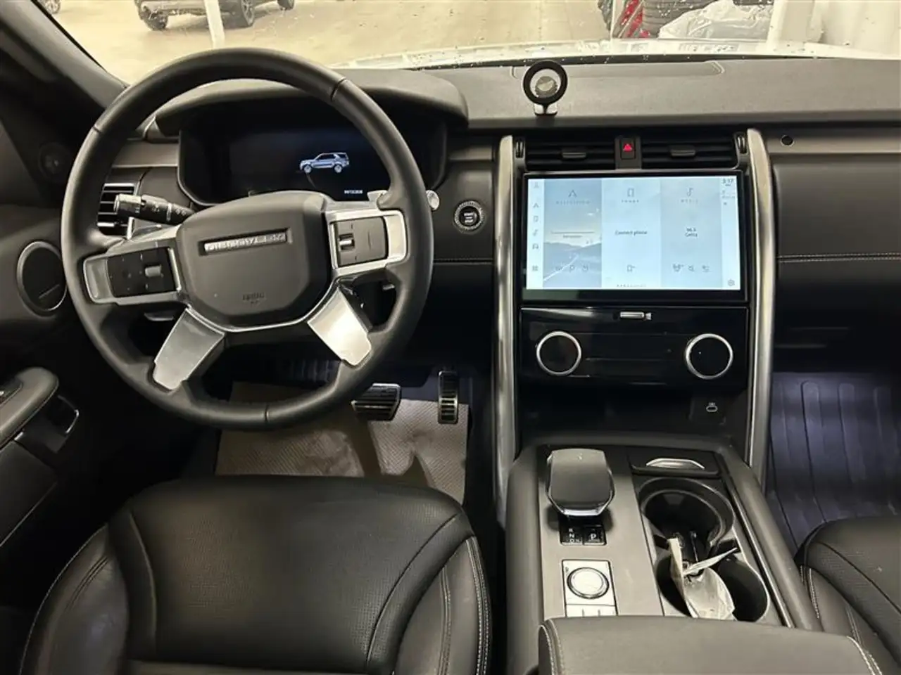 Land Rover Discovery снимка Land Rover Discovery