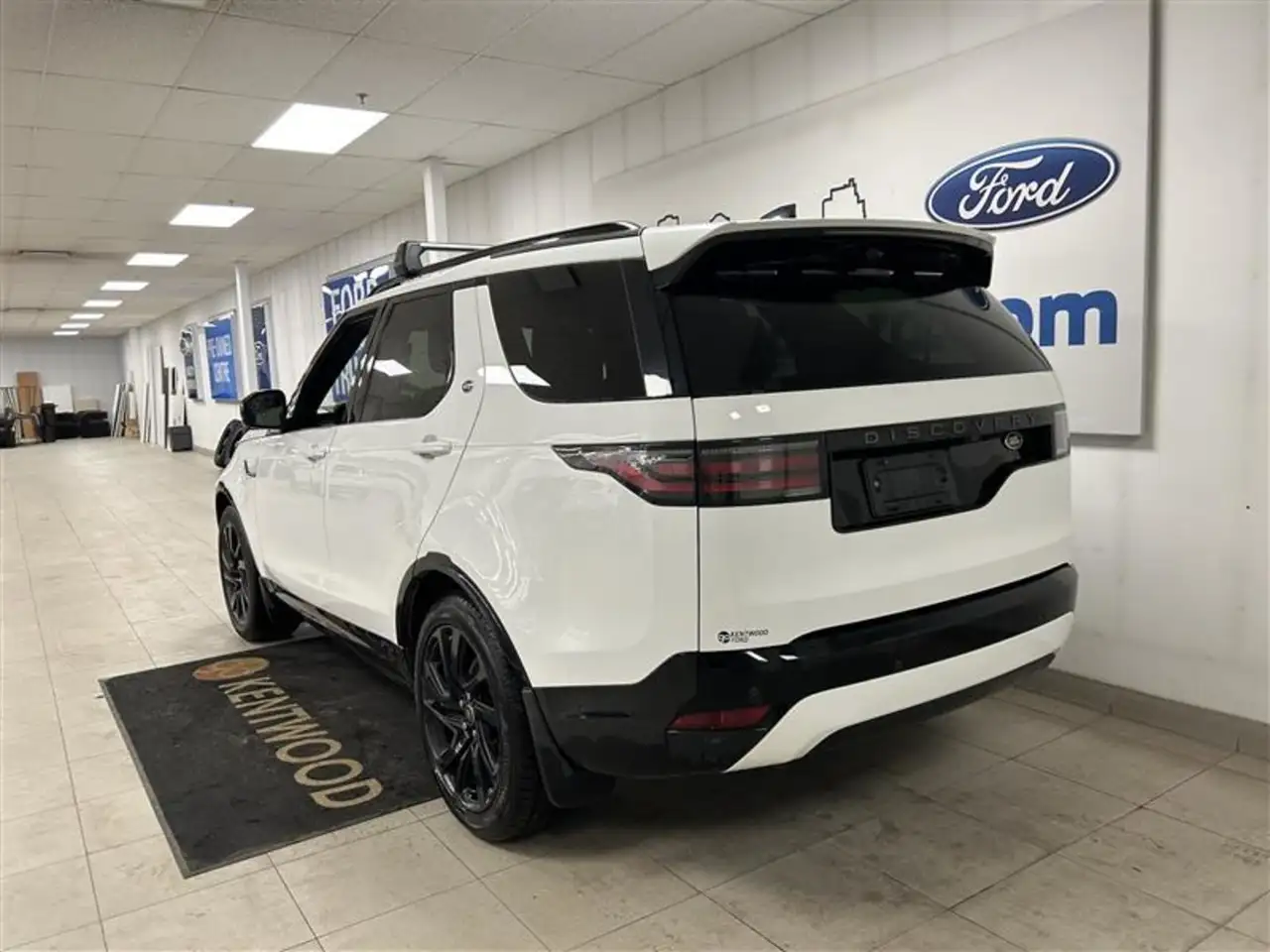 Land Rover Discovery снимка Land Rover Discovery