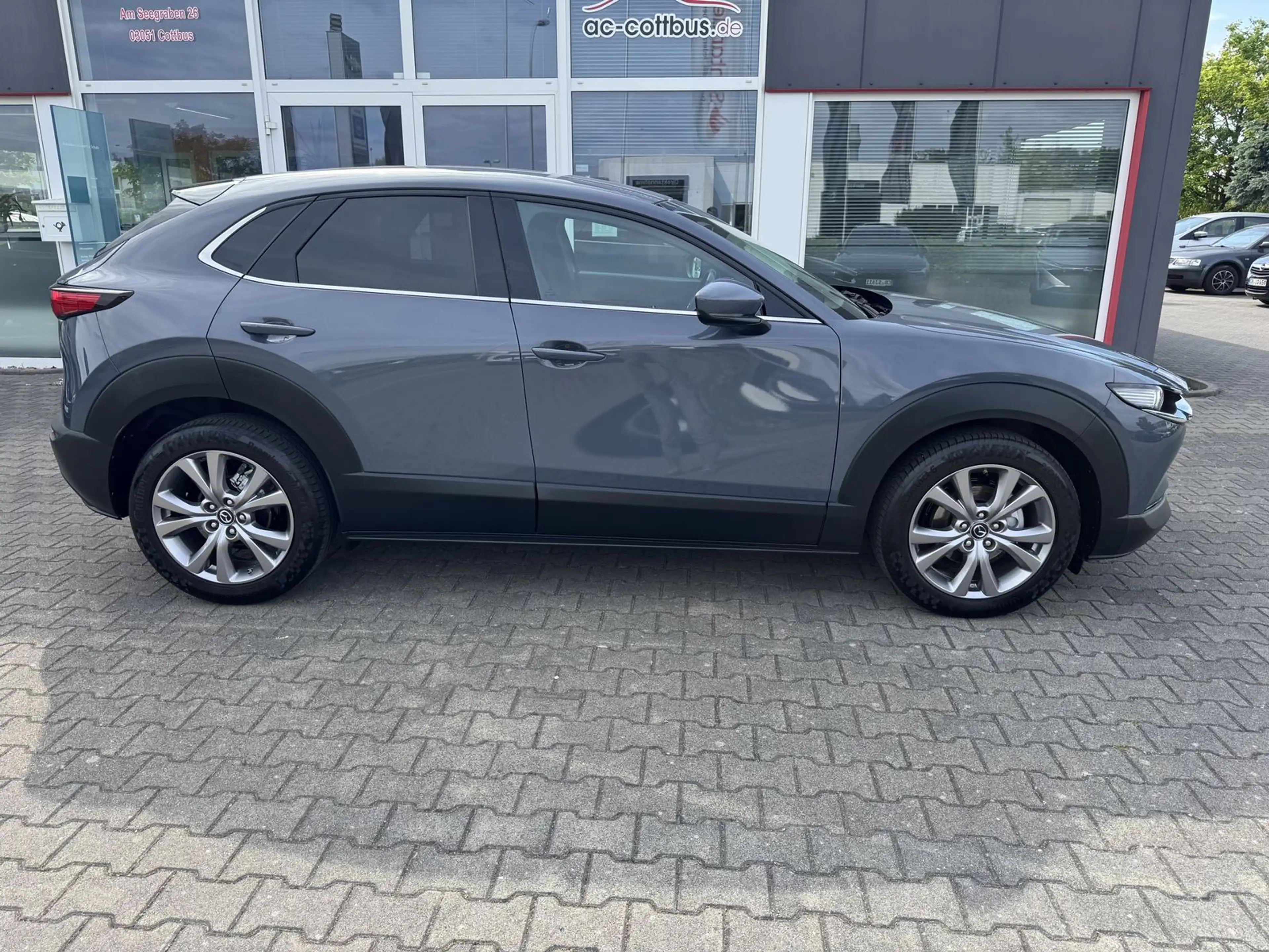 Mazda CX-3 2.0 SkyActive Selection Top Ausstg.2.Hand — photo 2