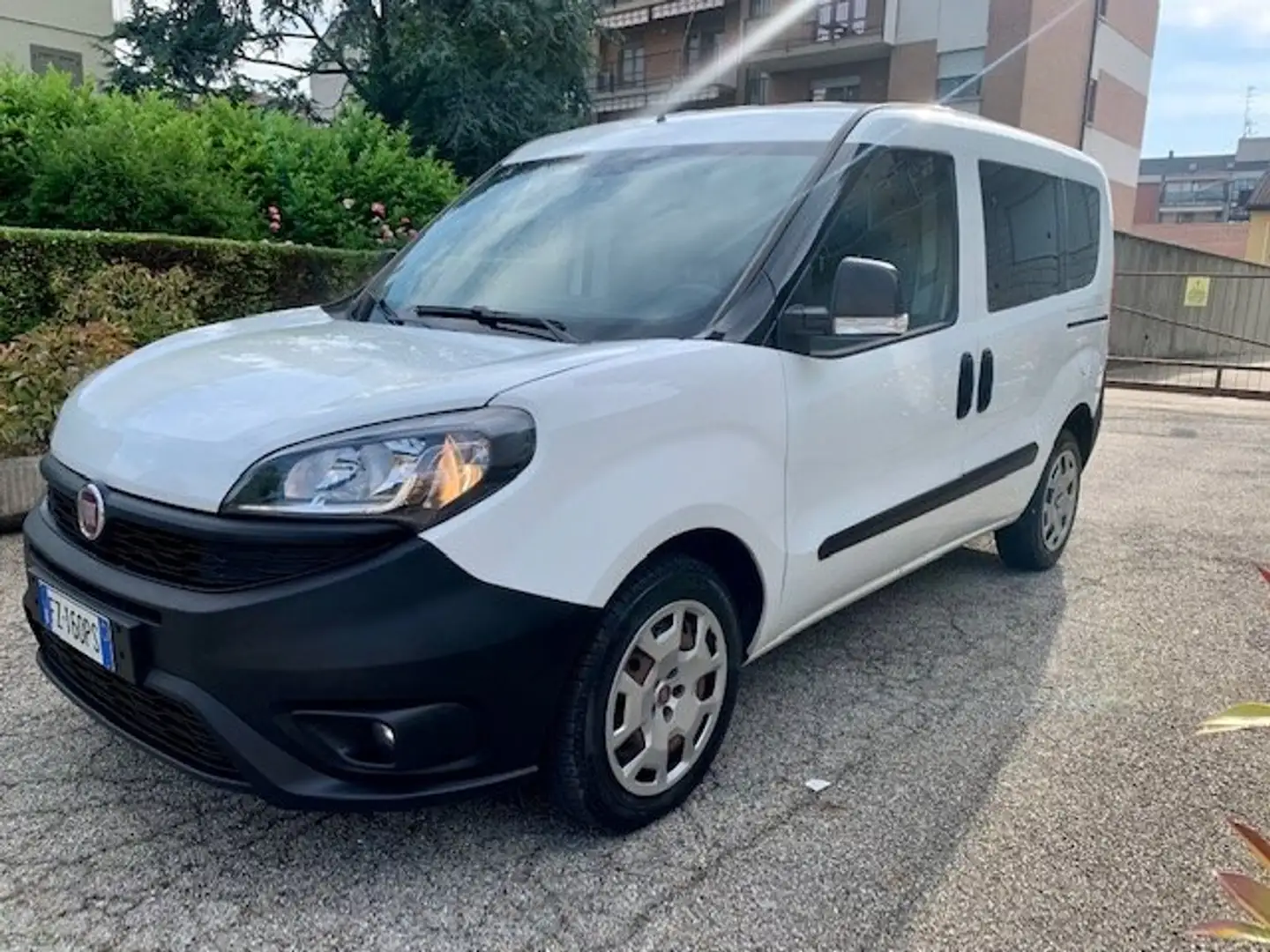 Fiat Doblo 5 POSTI 1.3 Multijet 95cv E6D N1 Blanco - 1