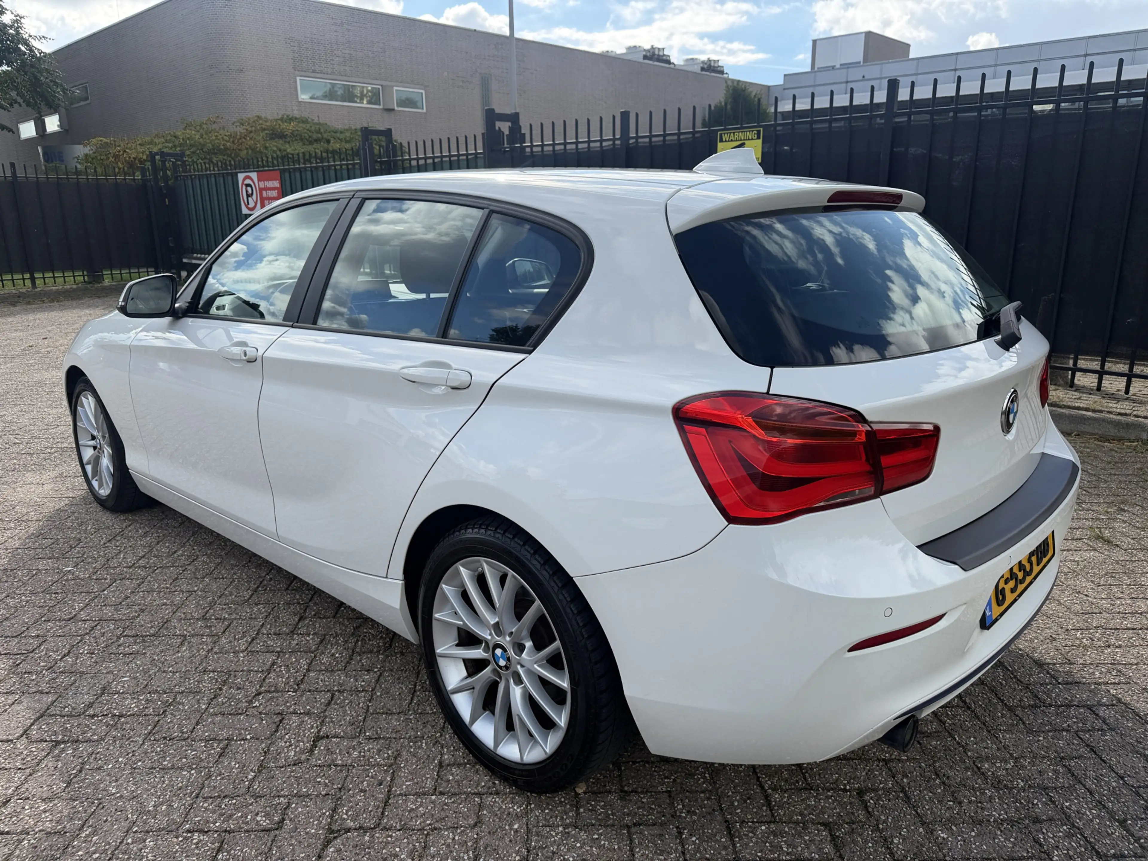 BMW 118 1-serie 118i Sport Line Edition LED/Navi/Clima/Cru — photo 2