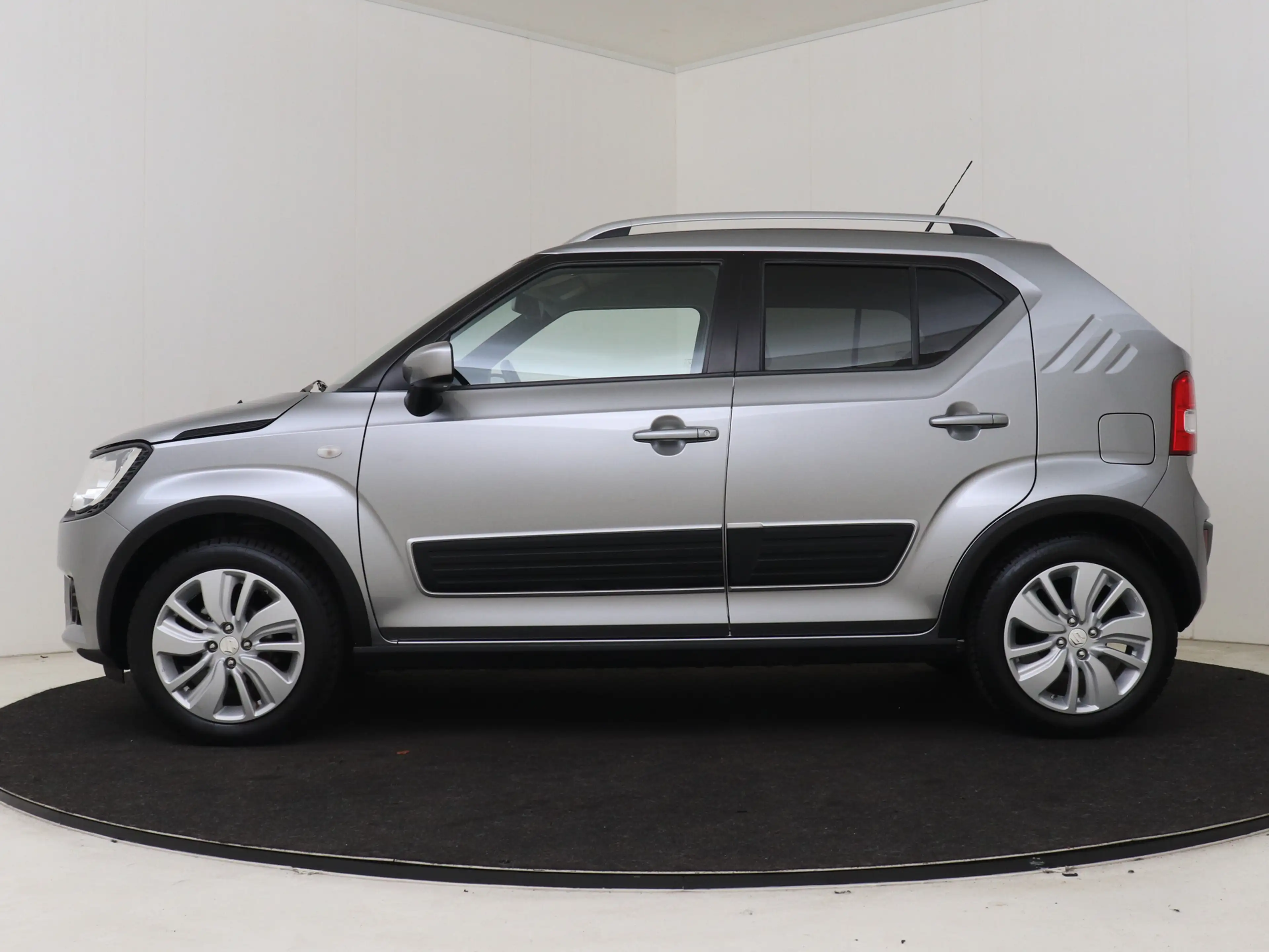 Suzuki Ignis 1.2 Select | NL dealeronderhouden | — photo 3