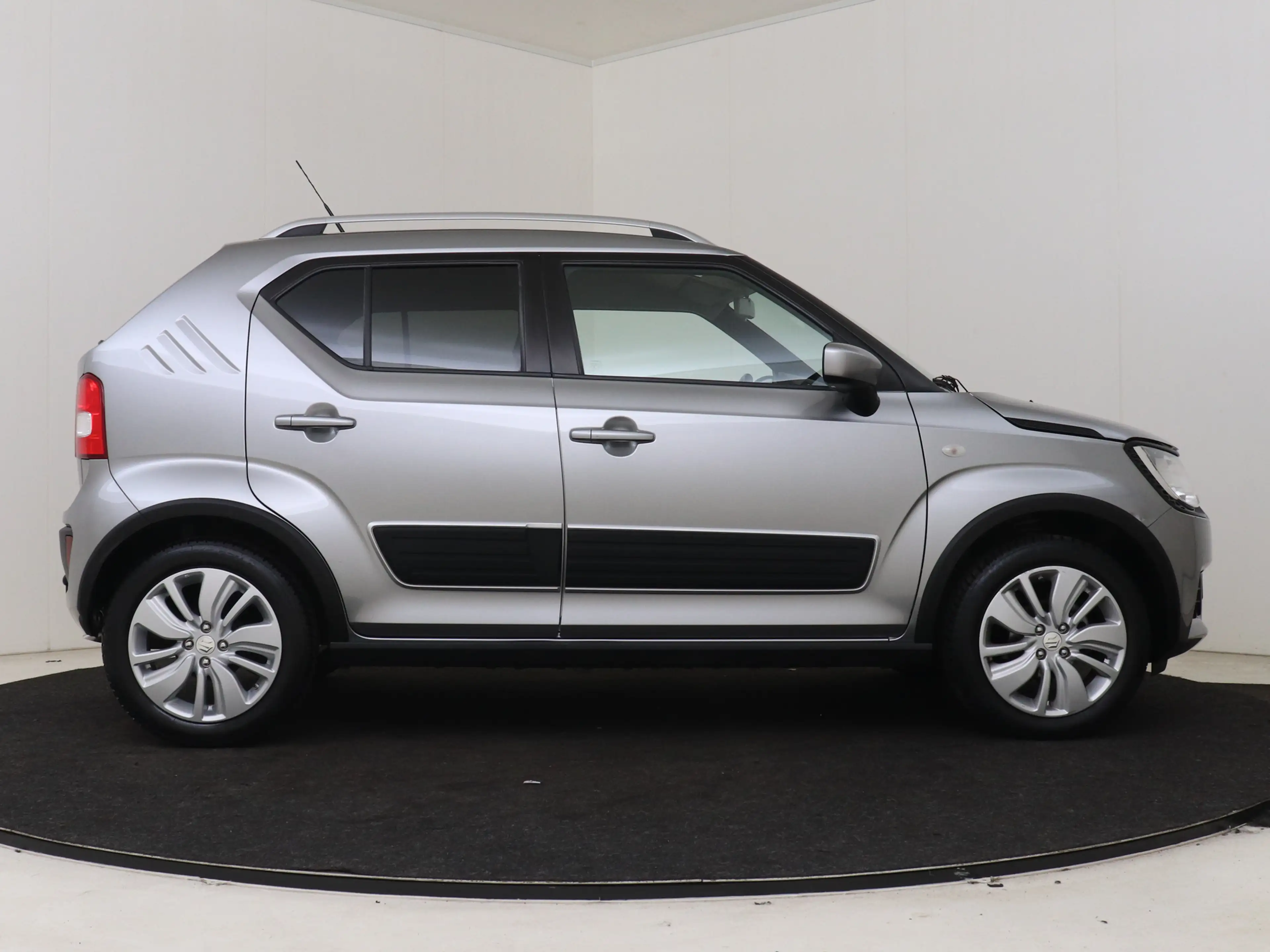 Suzuki Ignis 1.2 Select | NL dealeronderhouden | — photo 14