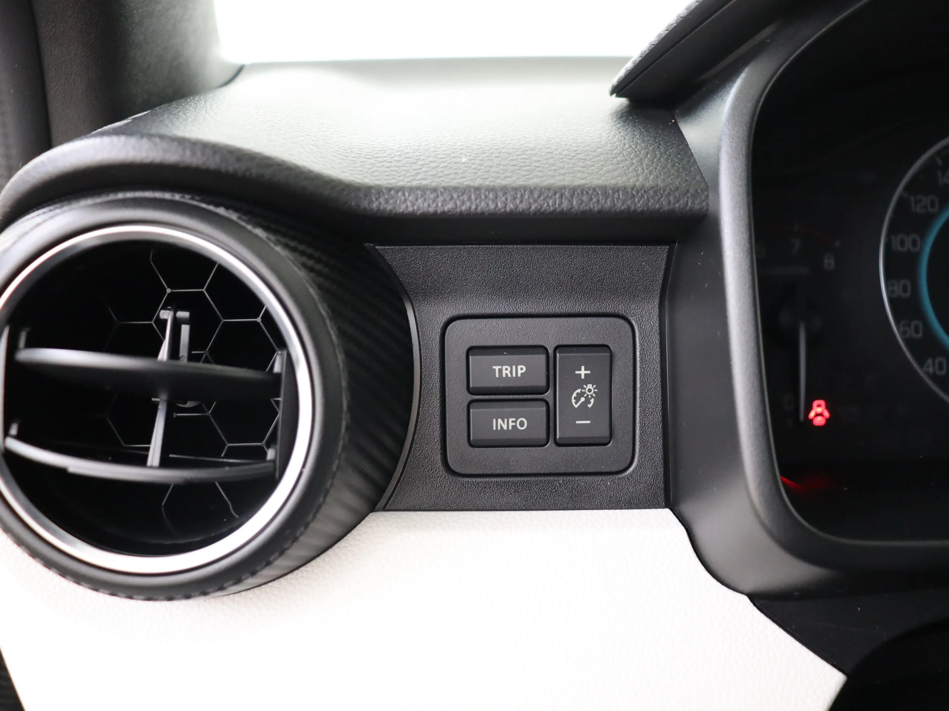 Suzuki Ignis 1.2 Select | NL dealeronderhouden | — photo 12