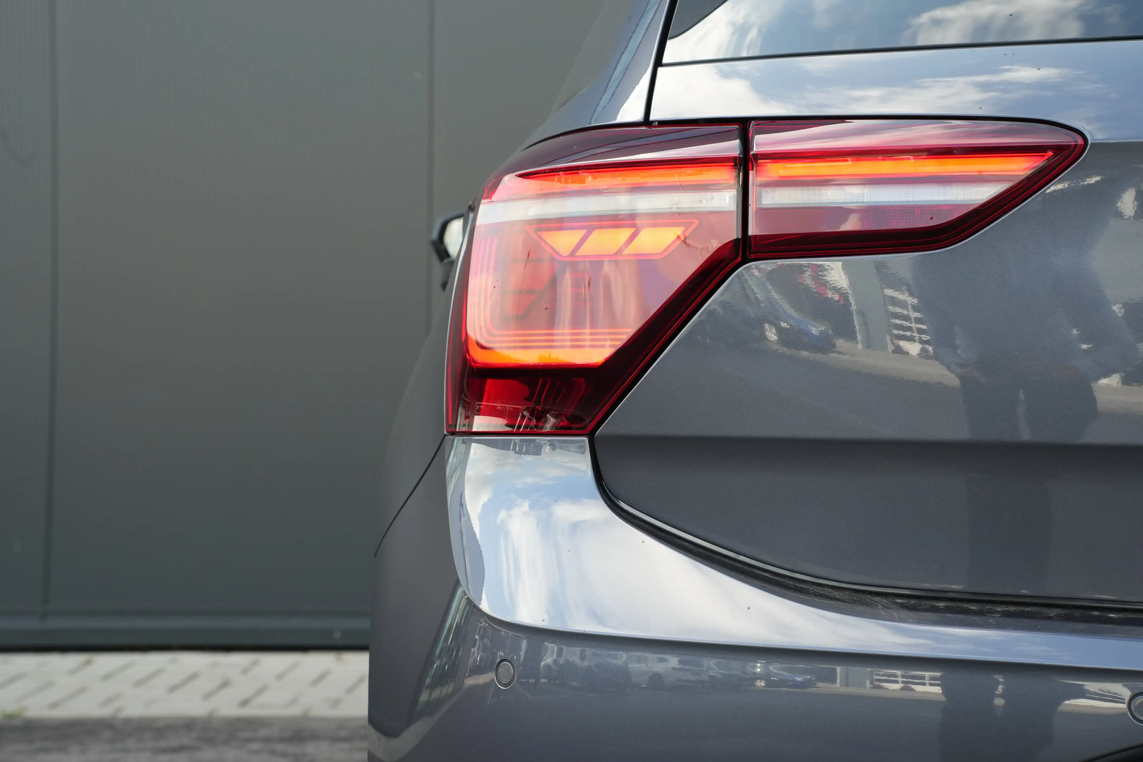 Volkswagen Polo 1.0 TSI 95pk R-Line Edition | Panoramadak | Camera — photo 14