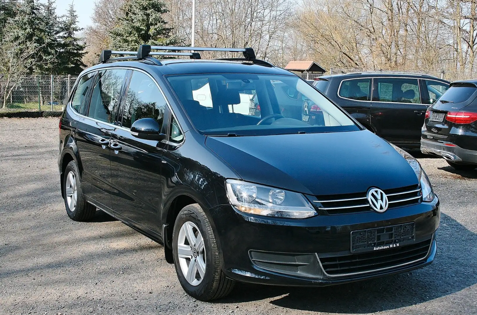 Volkswagen Sharan Comfortline BMT+6-Sitze+Navi+Sitzheiz+AHK Schwarz - 2