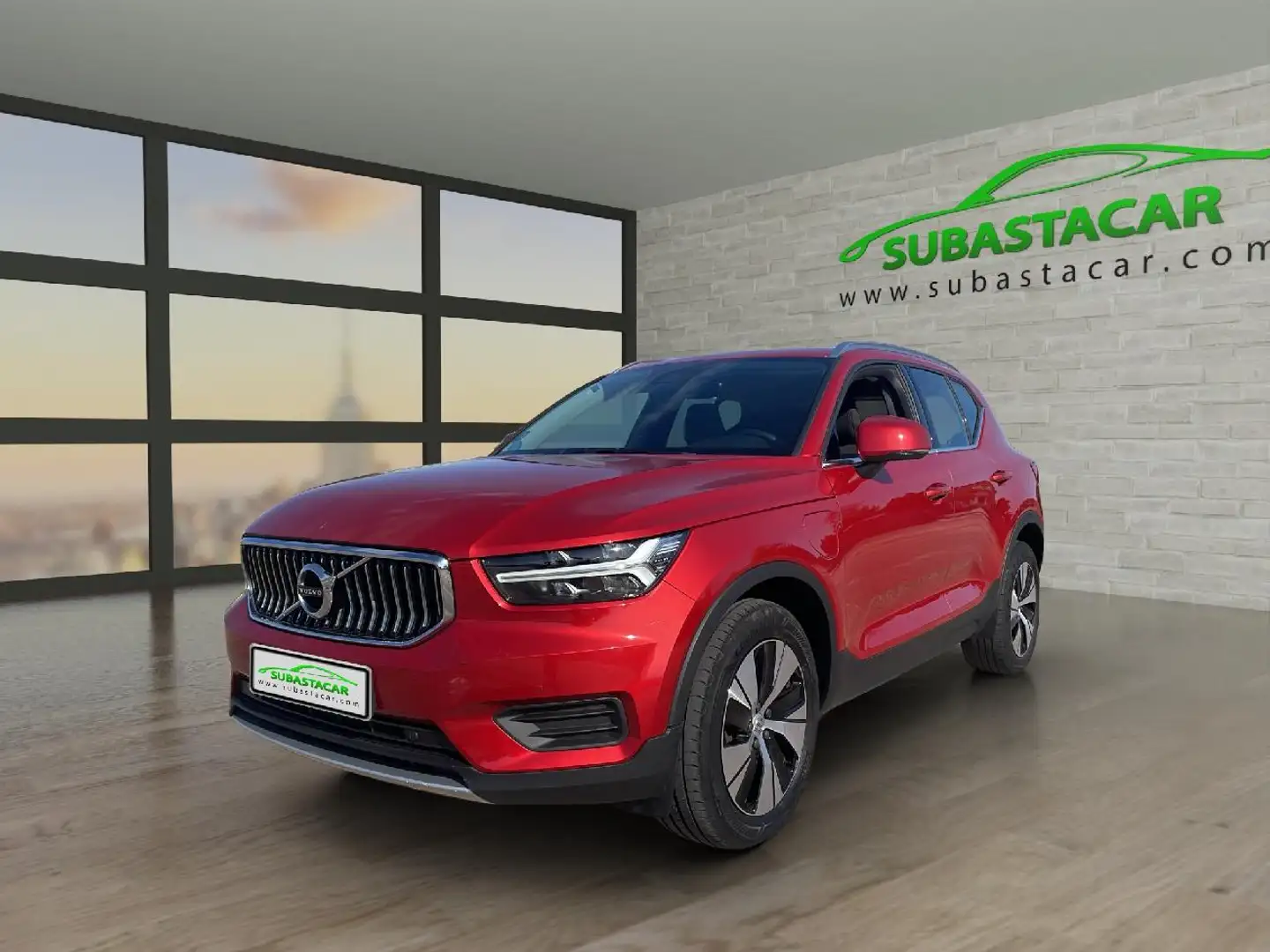 Volvo XC40 1.5 T5 Twin Recharge Inscription Ex Auto Rouge - 1