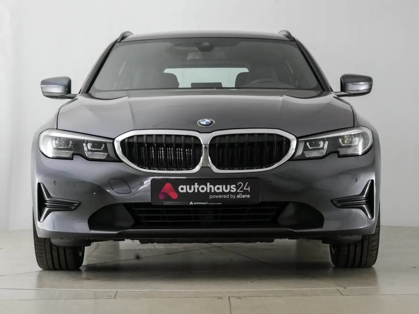 BMW 330 i xDrive M Lenkrad|ParkAssist|HiFi Grey - 2