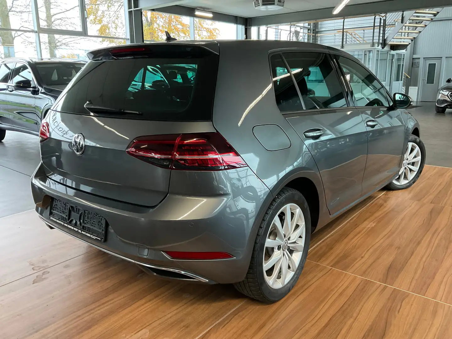 Volkswagen Golf Golf VII 2.0 TDI Join ACC/PDC/SHZ/FLA Grau - 2
