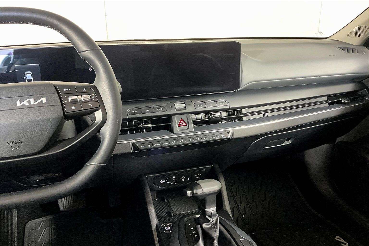 used 2025 Kia K4 car, priced at $24,998