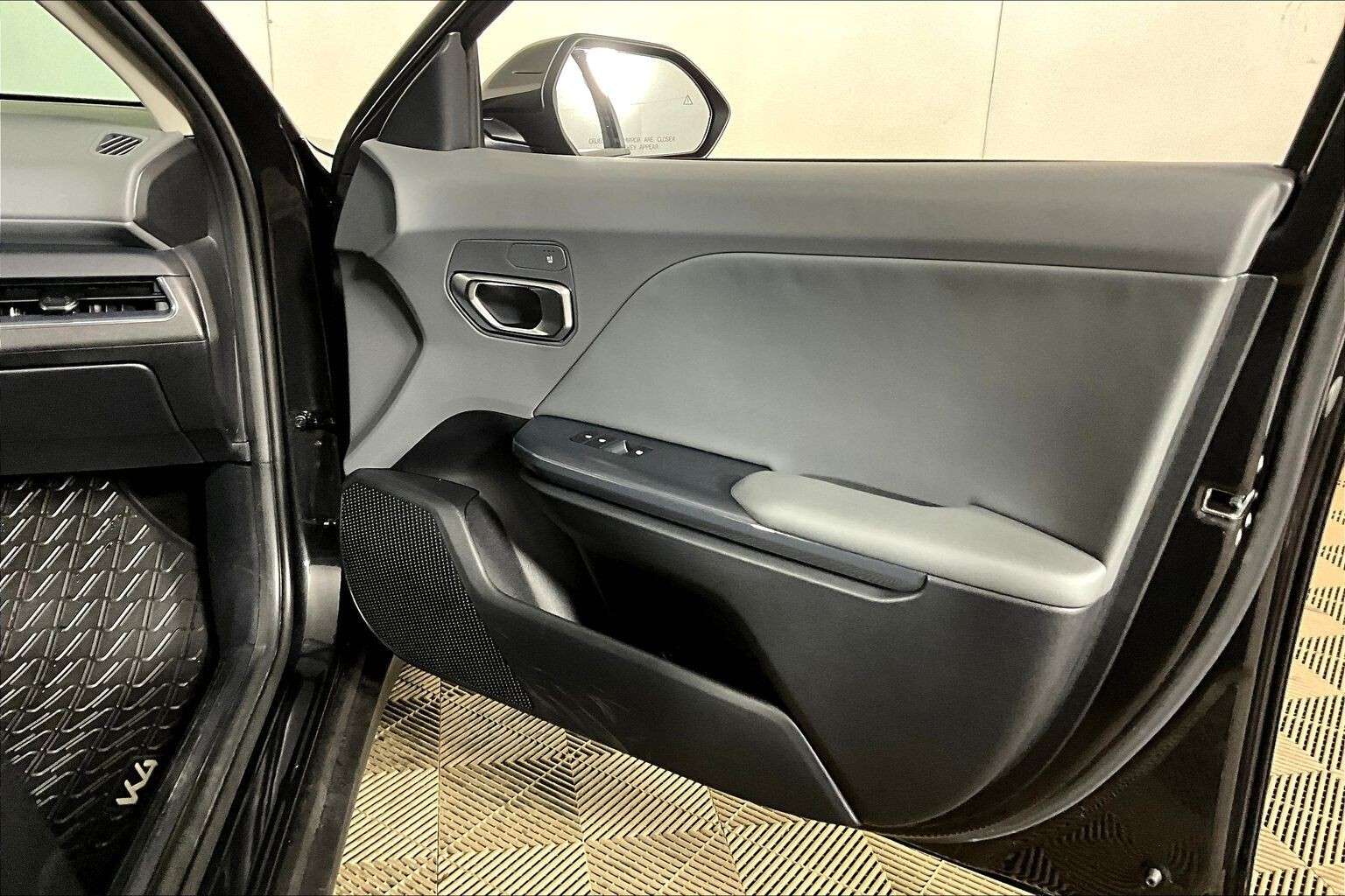 used 2025 Kia K4 car, priced at $24,998
