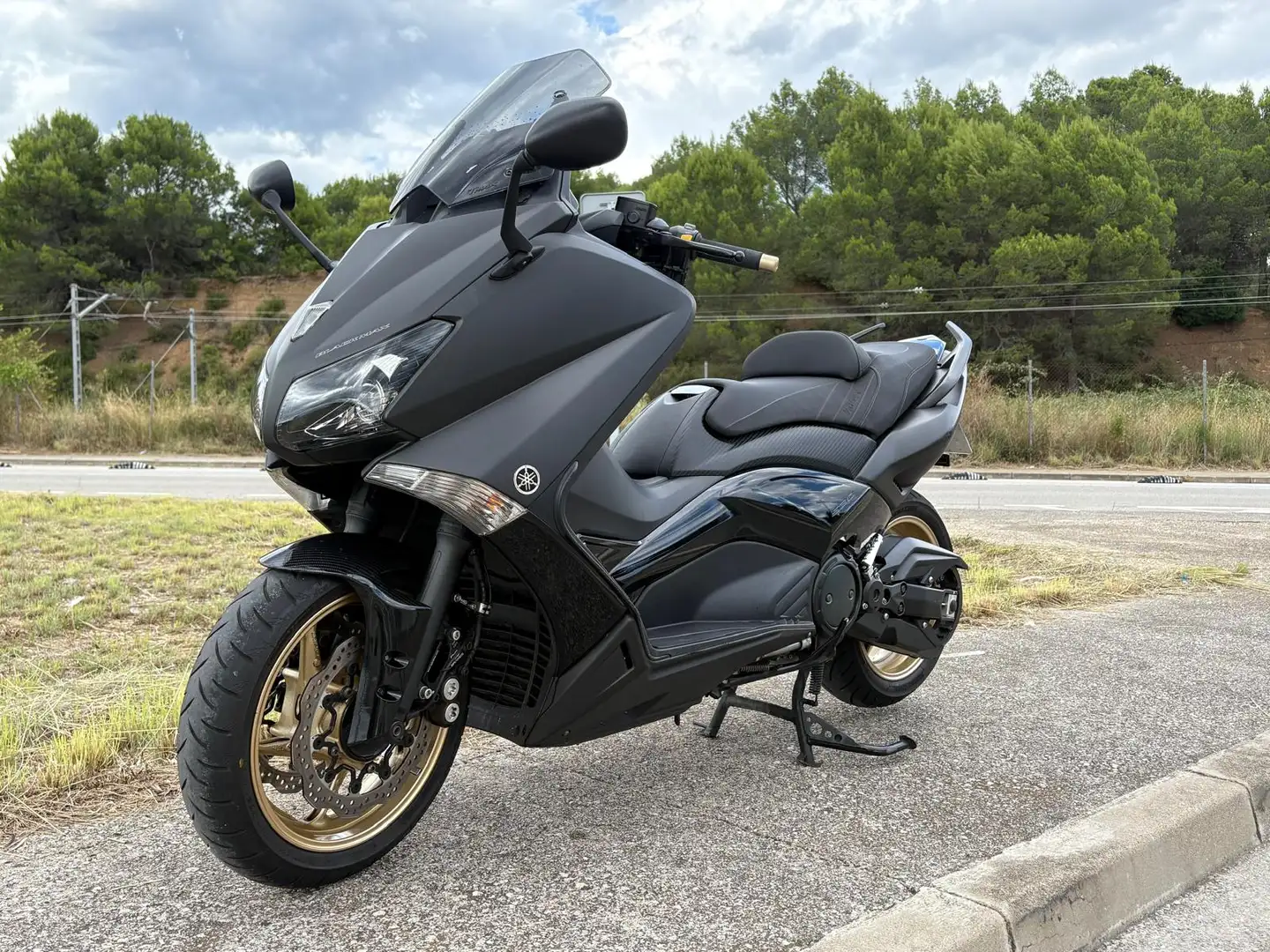 Yamaha TMAX 530 Black Max ABS Negro - 1