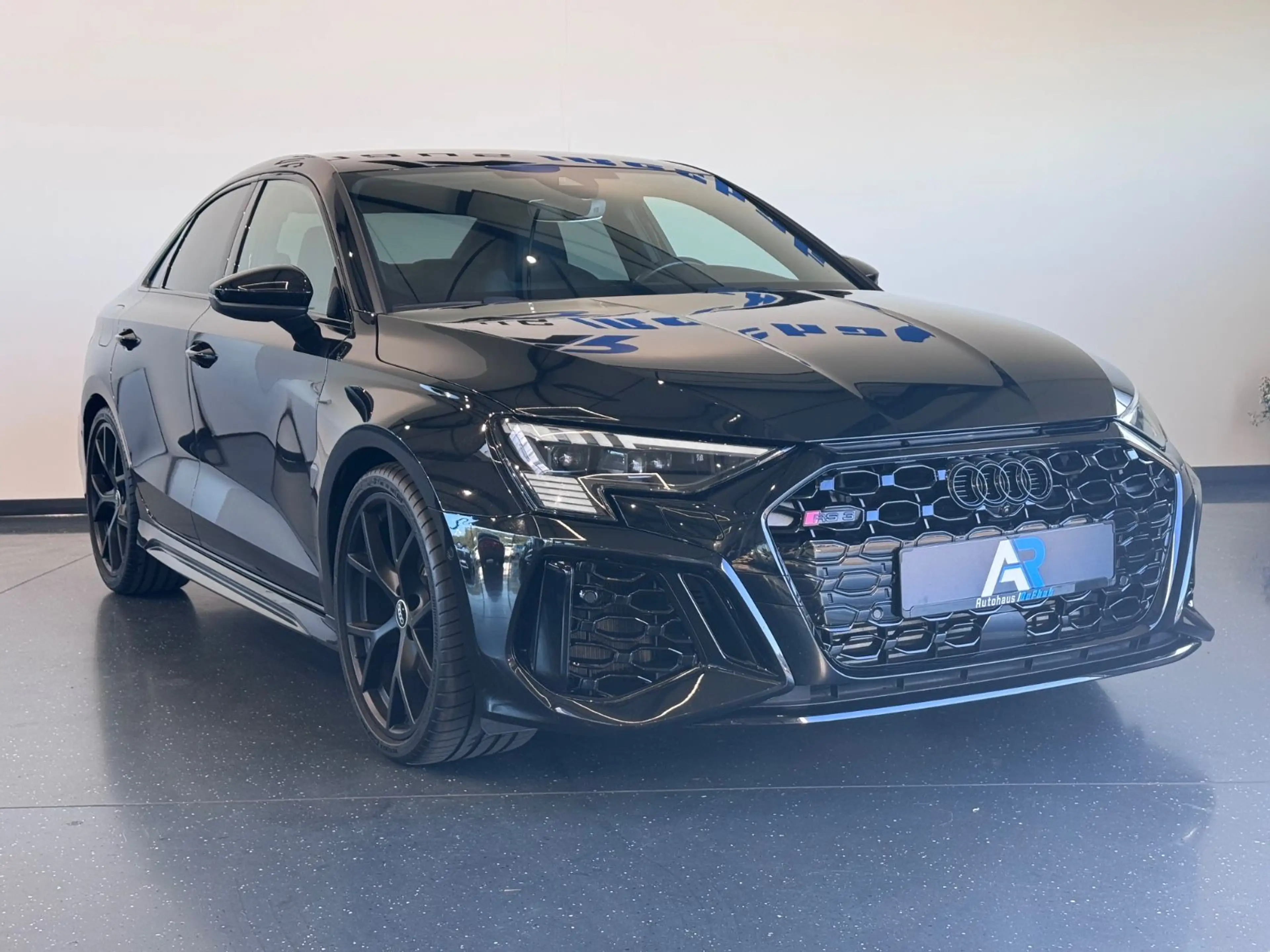 Audi RS3 Lim. 2.5 TFSI quattro*PERFORMAN*ACC*VIRTUAL* — photo 6