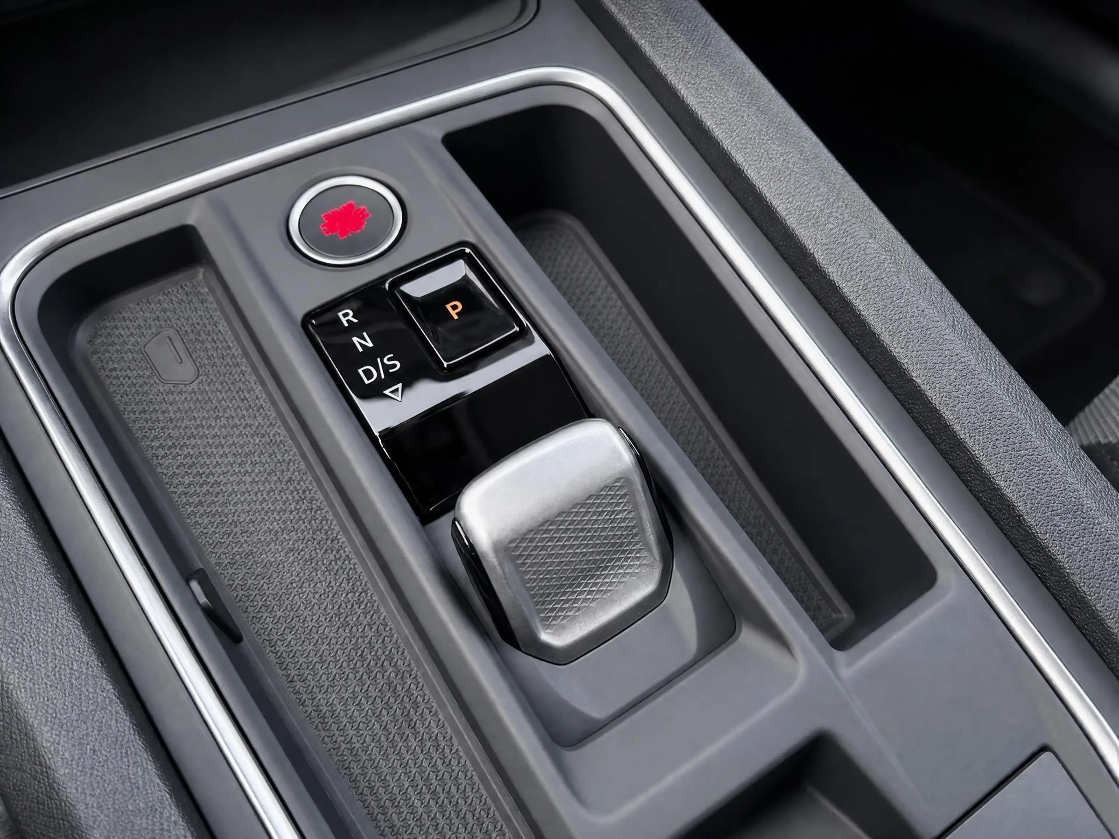 SEAT Leon Sportstourer Style Business Intense 1.5 eTSI 115 P — photo 15