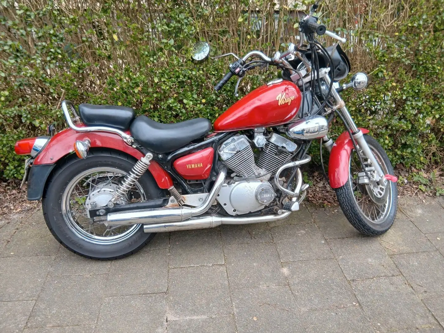 Yamaha XV 250 Rood - 1