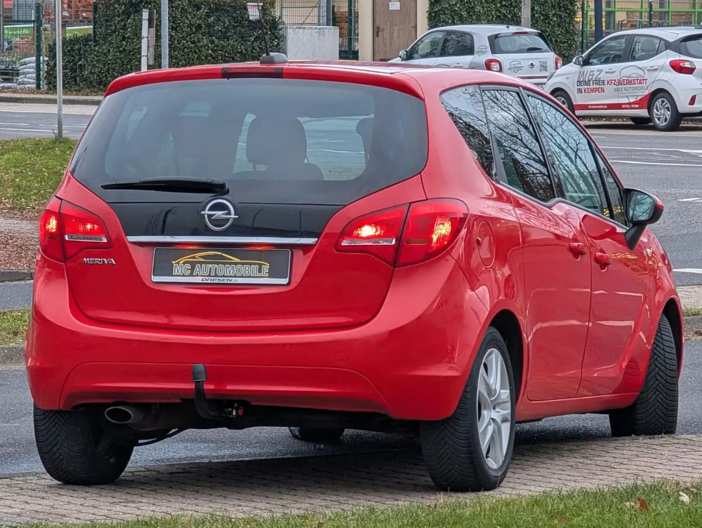Opel Meriva B Drive*KLIMA*AHK*TEMPOMAT*PDC V-H !! Rot - 2